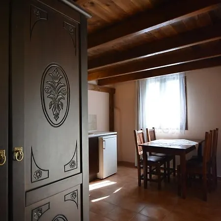 Apartament Rodamos