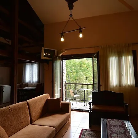 Apartment Rodamos Taxiarkhis (Aristotelis)